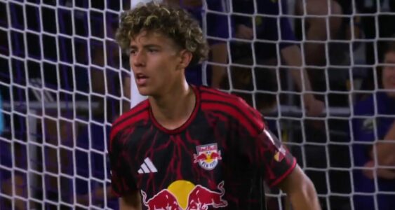 16-vjeçari shqiptar para Messit, futet në formacionin e javës në MLS