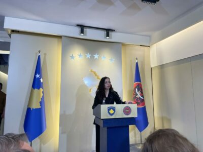 Osmani ‘godet’ Kurtin: Këtu e sollën vendin njerëz të papërgjegjshëm me qëllime të rrezikshme