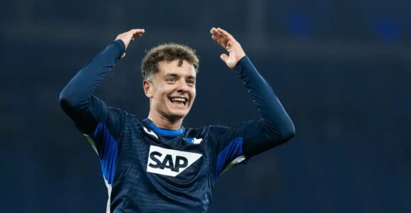 Fisnik Asllani bën super asist (VIDEO)