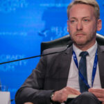 Deda: “Aleanca politike” nuk nënkupton heshtje përballë shkeljeve të Kushtetutës