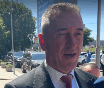 Rashiq pas dështimit në Kuvend: Votimi nuk është antikushtetues, do të vazhdojmë përpjekjet