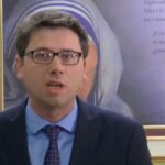 “Bre rrenca, qysh s’po ju vjen marre”-Hekuran Muratit i ndodh e papritura në Kuvend