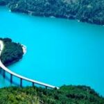 Asnjë shenjë në liqenin e Ujmanit, ndërsa Qeveria ftonte qytetarët të bënin pushime atje