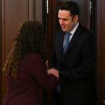 Nis takimi mes Vjosa Osmanit e Lumir Abdixhikut, a po arrihet marrëveshja?