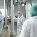 Ferit Idrizi viziton “Vipa Chips”: Shembull suksesi i prodhimit vendor që po e përfaqëson Kosovën në tregjet evropiane