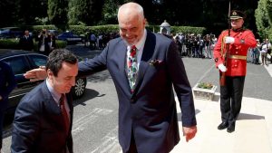 Rama uron Kurtin: Mandati i tij, të kthehet në sukses për Kosovën