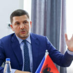 Krasniqi: Protestojmë për drejtësi, UÇK mbetet themeli i lirisë sonë