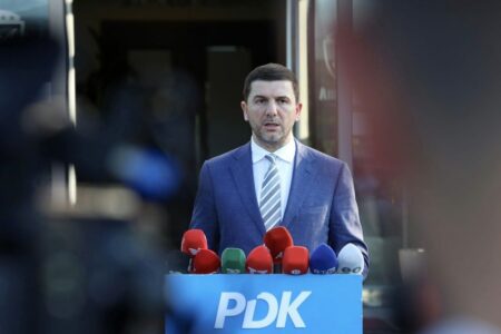 PDK konfirmon pjesëmarrjen e Memli Krasniqit në takimin e ftuar nga Kurti