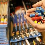 Mitrovicasit i vjedhin mjete piroteknike nga lokali, dëmi rreth 1500 euro