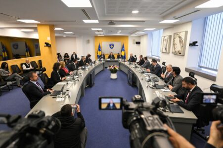 Ministri i Qeverisë “Kurti 2” afër ta humbas mandatin e deputetit pas rinumërimit të votave