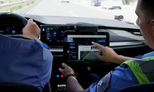 17 vjeçari në Ferizaj s’i ndalet patrullës së policisë dhe shkakton aksident, gjobitet me 600 euro