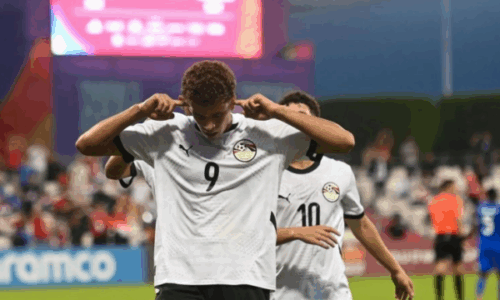 Barcelonës i kërkohet ta dyfishojë ofertën për sulmuesin 17-vjeçar