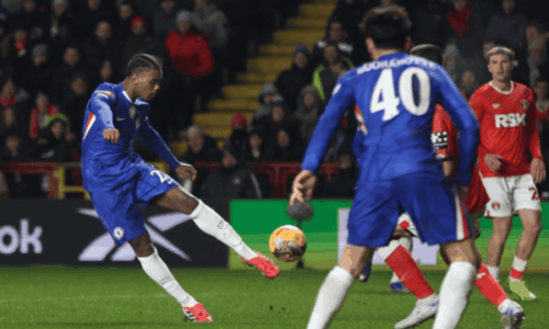 Chelsea kalon lehtësisht Charltonin dhe avancon në FA Cup