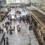 Tentoi të arratiset, i dyshuari për gjashtë vjedhje në Prizren kapet në aeroport