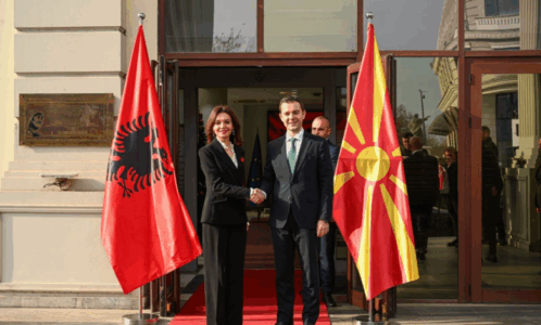 Kryediplomatja shqiptare: RMV të respektojë shqipen, identitetin etnik dhe përfaqësimin e drejtë