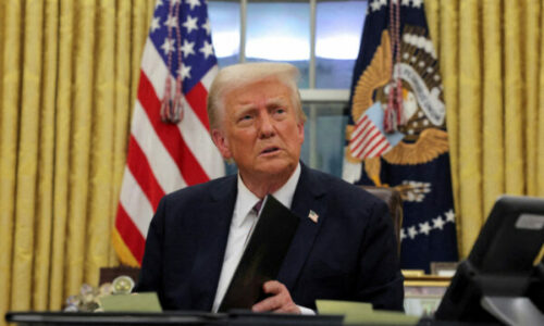 Trump paralajmëron Iranin: Çdo hakmarrje do të përballet me forcë shumë më të madhe
