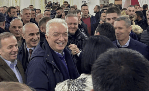 Gjakova mbështet 14-shin e PDK-së: Me Xhavit Halitin, bashkë përpara