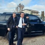 Edhe deputet edhe kryeministër – E pritshme dhe aspak e çuditshme Albin Kurti në stilin e tij vazhdon sulmet ndaj Gjykatës Supreme