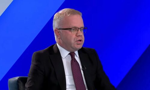Bajraktari: Prokuroria në Hagë nuk argumentoi pikën kyçe të aktakuzës për ‘ndërmarrje të përbashkët kriminale’”