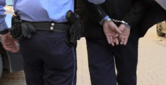 Arrestohet babai në Shtime, dyshohet se e sulmoi fizikisht djalin