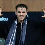 Asllani arrin në Turqi, del fotoja e parë