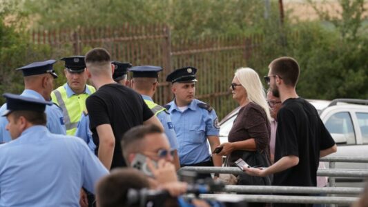 Vidovdani – Policia njofton për 17 persona të arrestuar, 11 janë duke u intervistuar, 1 është dërguar në mbajtje