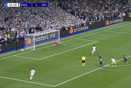 Donnarumma shkakton penallti por e pret atë, dështon Vinicius