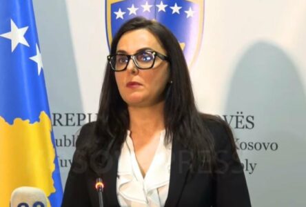 LDK i përgjigjet VV-së: Nuk qëndrojmë në sallë për asnjë emër, pa marrëveshje