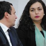 Vjosa Osmani ‘rrëshqet’ live në intervistë: Pranon publikisht se ia dha datën e zgjedhjeve Albin Kurtit