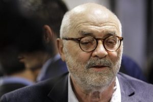 Retrospektivë: Lëkura e Hashim Thaçit