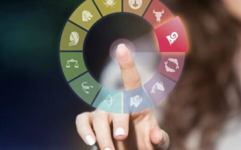 Dashuria, shëndeti dhe paratë – ja çfarë parashohin yjet për ju