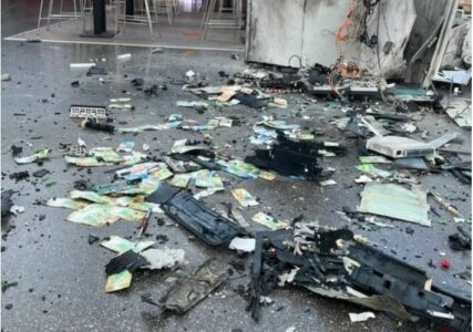 Shpërthejnë dy bankomatë në Neuchâtel: Shpërndahen kartëmonedha 200 frangëshe