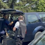 Bastisja e sotme në dy agjenci nga Policia: Disa të arrestuar për bartje të paligjshme të pronës publike
