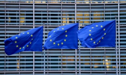 Ambasadorët e BE-së thirren për bisedime emergjente në Bruksel lidhur me tarifat nga Trump, takimi mbahet nesër