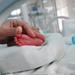 Karakteristikat dhe zhvillimi i bebës tuaj 8-muajshe