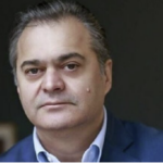 Si janë përdorur fetë nga burrat kundër grave