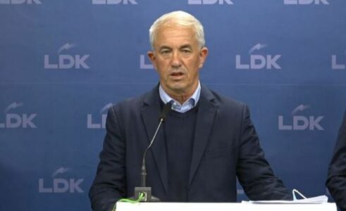 Kryetari i Dragashit: Ata që bëjnë kurthe dhe tradhtojnë LDK-në do ta paguajnë familjarisht