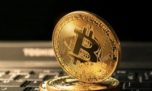 Bitcoini thyen rekordin historik