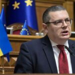Zyrtari ukrainas: Trump foli si Putini, kjo është e rrezikshme