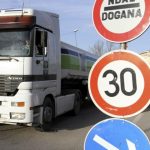 Shqetësuese, importi arrin mbi 3.3 miliardë euro vetëm në gjysmë parë të këtij viti