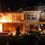 “S`e dija që ishin brenda” – Berisha kërkon ndjesë për sulmin në shtëpinë e Enver Hoxhës