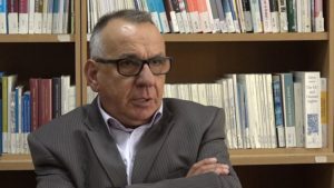 Hasani kritikon ashpër Osmanin: Tërheqja djallëzore nga presidentja është shkelje e Kushtetutës