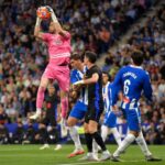 Joan Garcia, portieri më përqindjen më të lartë të pritjeve në La Liga