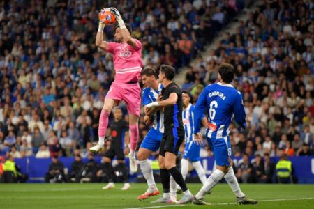 Joan Garcia, portieri më përqindjen më të lartë të pritjeve në La Liga