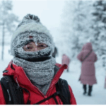 I ftohtë ekstrem në Finlandë: Mijëra turistët bllokohen në aeroport, temperatura në -37 gradë