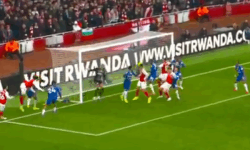 Zhbllokohet derbi, Arsenali kalon në epërsi ndaj Chelseat