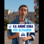 Uran Ismaili prezanton projektin për Ulpianën: Dy parkingje nëntokësore dhe fasadim e izolim të ndërtesave banesore (VIDEO)