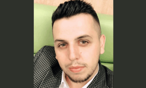 Vdes i riu nga Drenasi pas një aksidenti rrugor, Lladrovci ngushëllon familjen Bajraktari