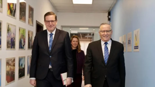 Pas shumë spekulimeve, Vinicius Jr ndryshon mendje: Afër rinovimit me Real Madridin