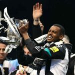 Newcastle i dha lamtumirën Isakut: As nuk i thanë “faleminderit”, injoruan gjithçka që bëri për klubin